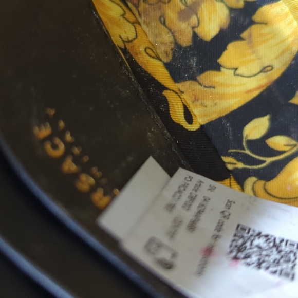 Purse - Picture 3 of 3